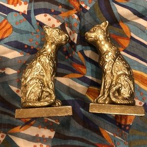 Metallic cougar bookends